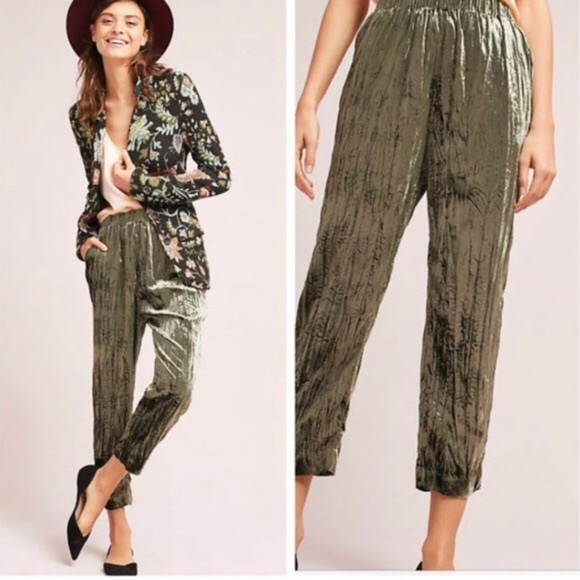 Anthropologie Pants - Anthropologie ett:twa Velvet Crop Jogger Green NWT